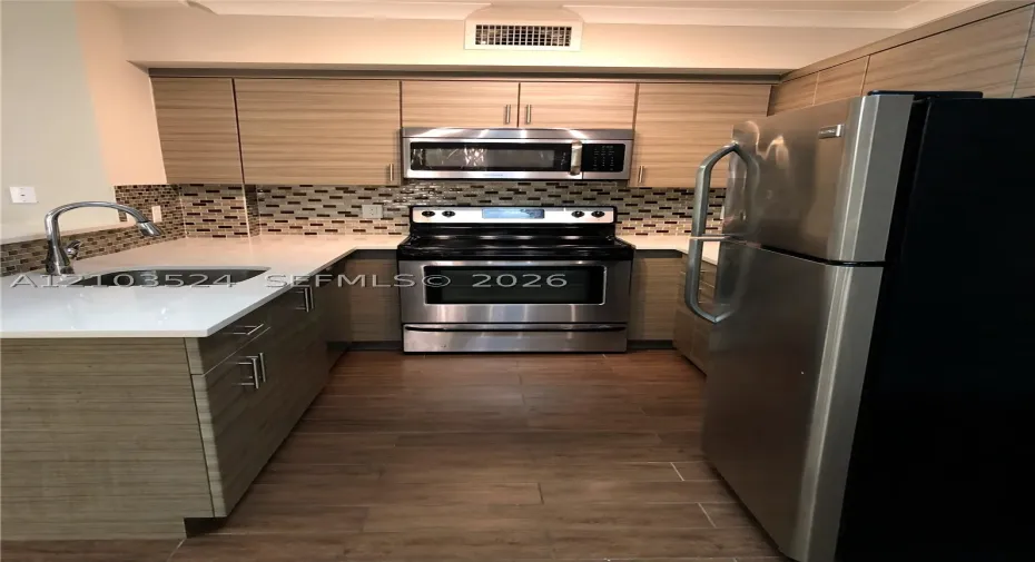 Updated Kitchen + Breakfast Bar