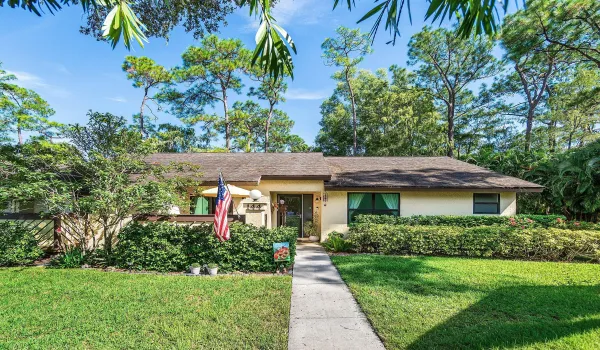 001-144KarandaCourt-RoyalPalmBeach-FL-33