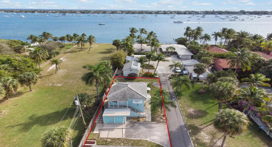 Proximity to intracoastal outlined