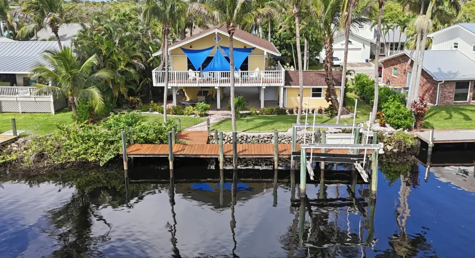 1_boatlift