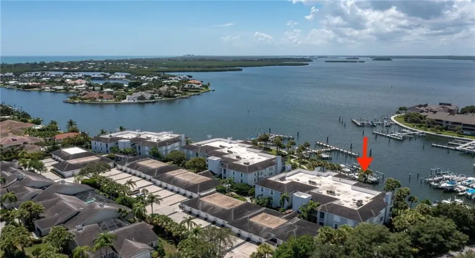 Kates 1901 Bay Rd 103 Pointes - Aerial&A