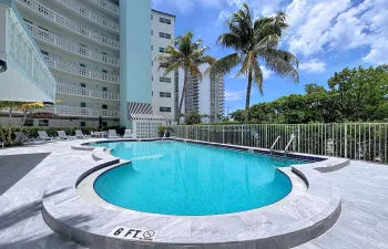 Heated Saltwater Pool