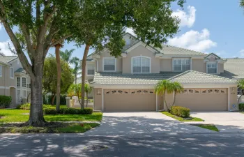 1676 SW Harbour Isles Cir