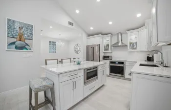 04-Kitchen