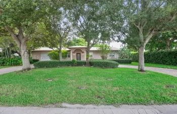 Front Yard & Circular Drive