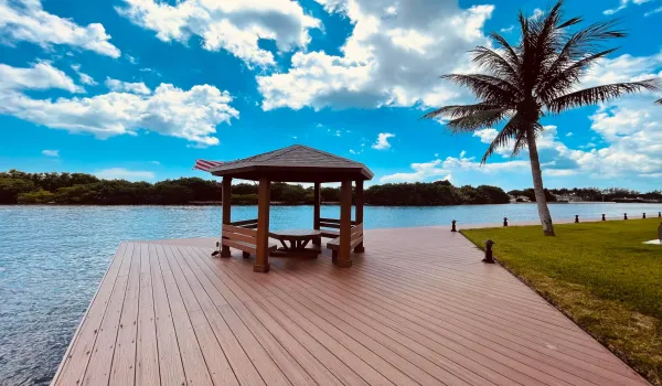 Gazebo On the Intracoastal