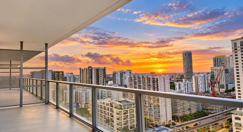 Great Sunset and City Views from the 28th floor.