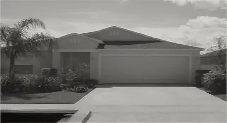 876 Greenleaf Cir