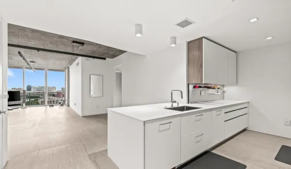 018-300SouthAustralianAvenue-1104-WestPa