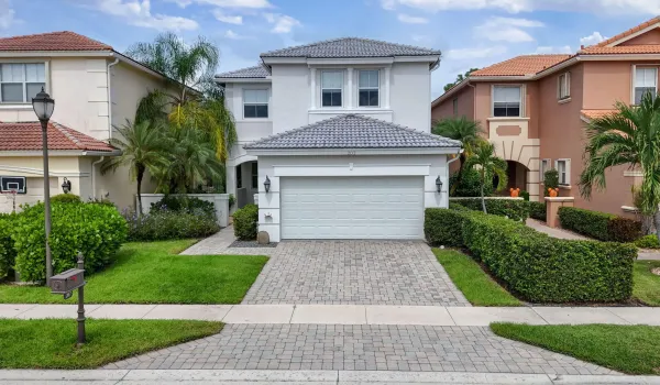 207 Isle Verde Way