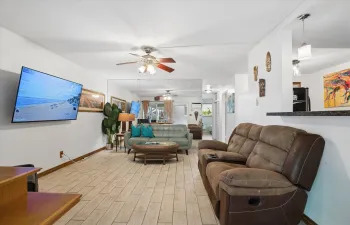 01-Cowan-2501 N Ocean Blvd #8-1
