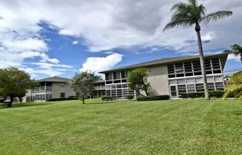 12 lake vista