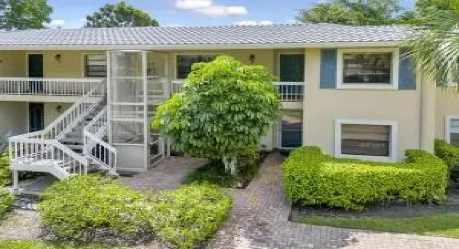 14 D westgate front