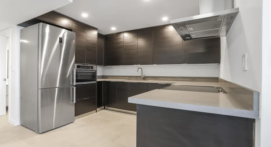 Kitchen 1
