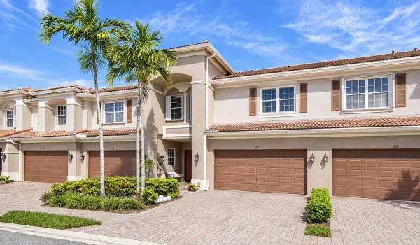 002-88NottinghamPlace-BoyntonBeach-FL-33