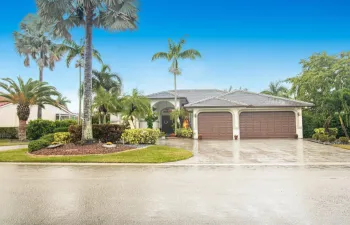 5 bedroom 4 bath room renovated new roof