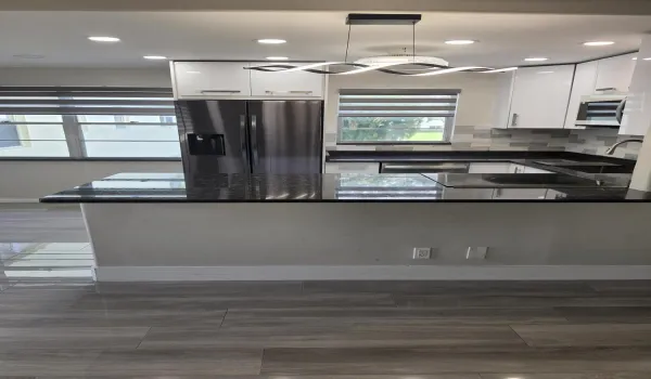 235 DORSET F - KITCHEN PHOTO 1