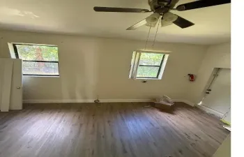 1 room for rent