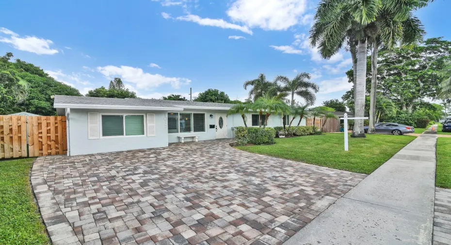 1017 SE Seventh St Deerfield Beach -56