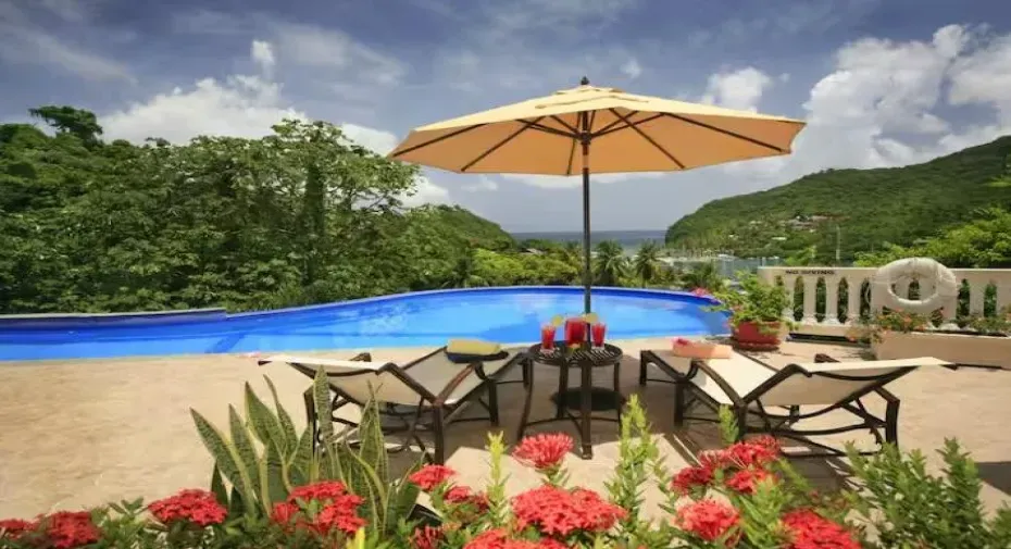 Poolside Paradise