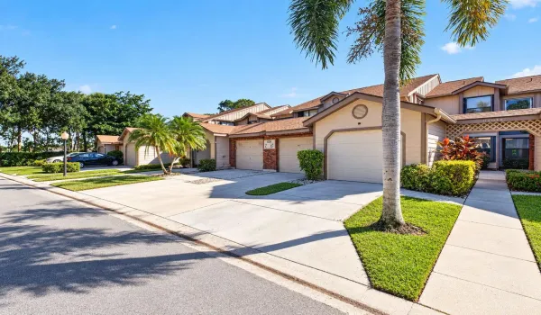 600 crosswinds Dr D1