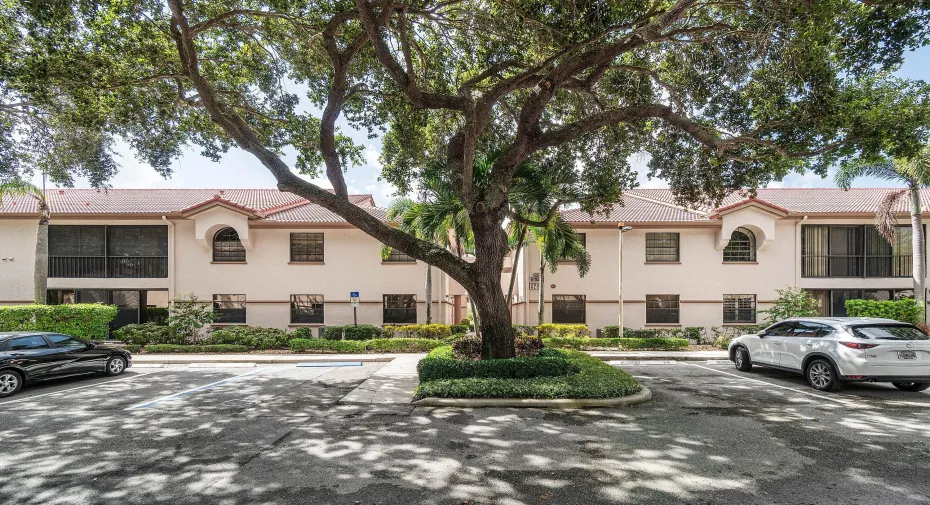 001-5188EuropaDrive-C-BoyntonBeach-FL-33
