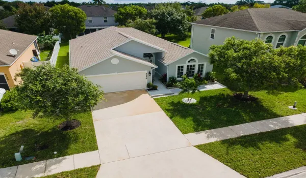 Superb curb appeal
