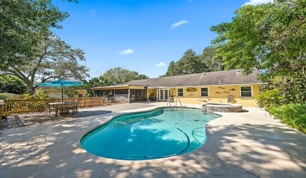 Swimming Pool & Rear Exterior