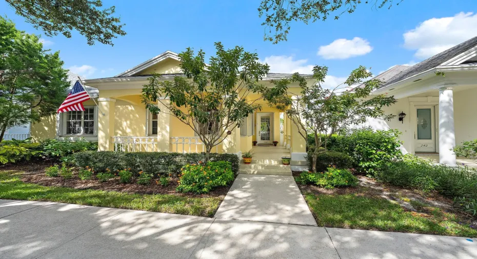 244 Honeysuckle Dr-24