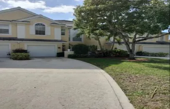 FRONT DRIVEWAY