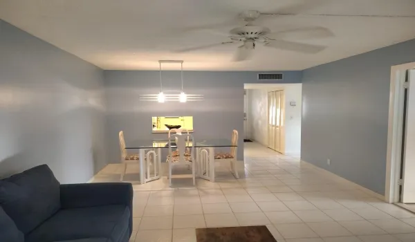 Living room 2
