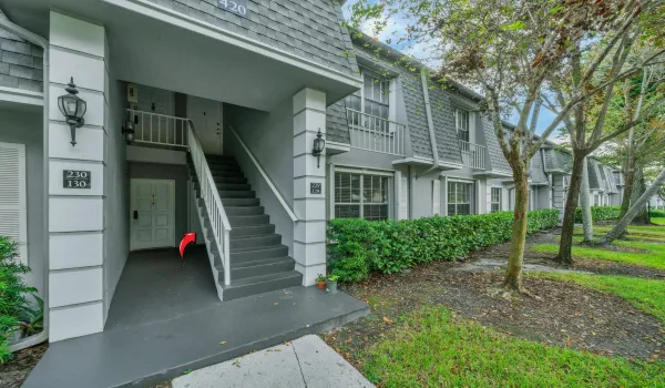 2 Exterior Front (2)
