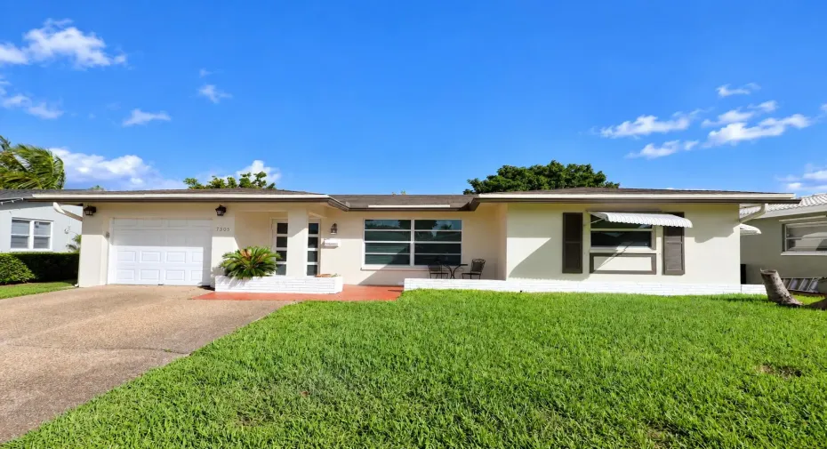 Tamarac Waterfront Ranch Home