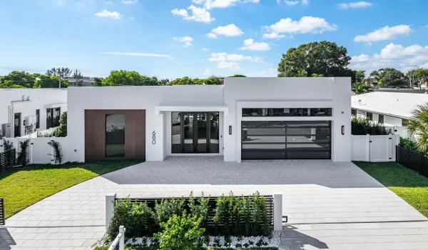 048-680HastingsStreet-BocaRaton-FL-33487
