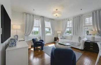 Bright & Inviting Living Area