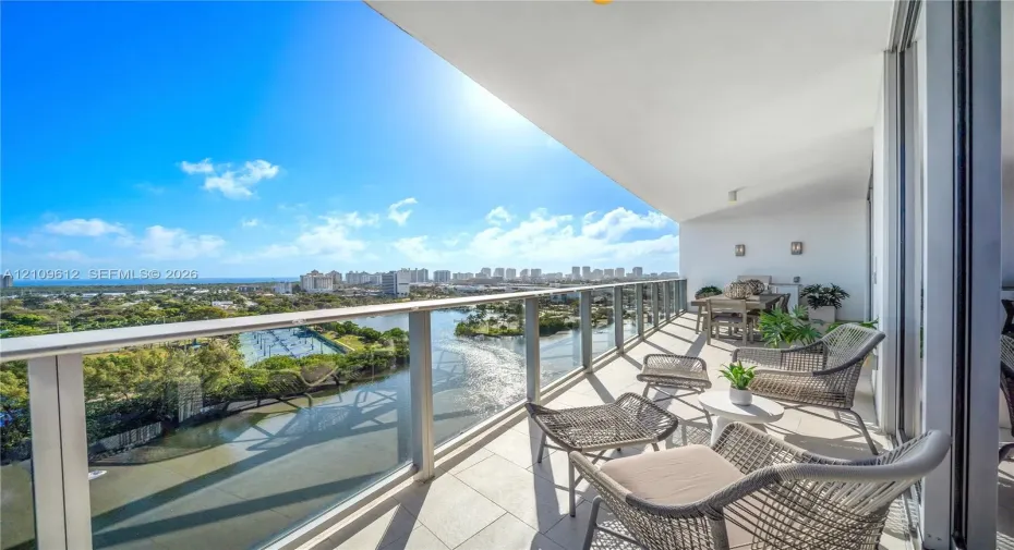 Sweeping Unobstructed Views of the Ocean, Intracoastal, Middle River & Parks