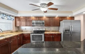 1_Kitchen_with_SS_appliances