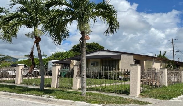 1094 W 27th Street, Riviera Beach, Florida 33404, 3 Bedrooms Bedrooms, ,1 BathroomBathrooms,Single Family,For Sale,27th,RX-10917910