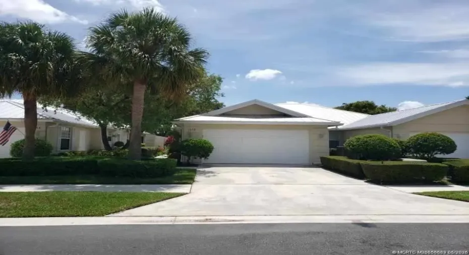 Divosta Capri Villa in Palm City: The Meadows