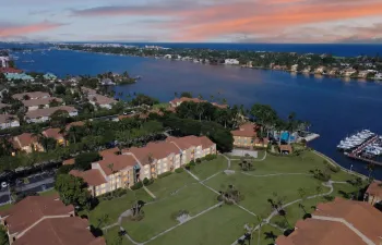 The Yacht Club on The Intracoastal