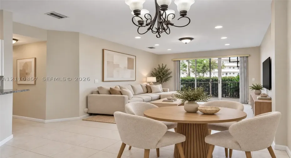 Virtually Staged Dinning/ Living room
