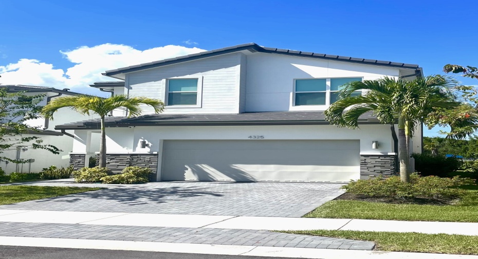 4325 Sylvester Palm Drive, Delray Beach, Florida 33445, 5 Bedrooms Bedrooms, ,3 BathroomsBathrooms,Single Family,For Sale,Sylvester Palm,RX-10920091