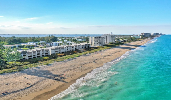 11000 S Ocean Drive Unit 4-G, Jensen Beach, Florida 34957, 2 Bedrooms Bedrooms, ,2 BathroomsBathrooms,Condominium,For Sale,Ocean,1,RX-10922250