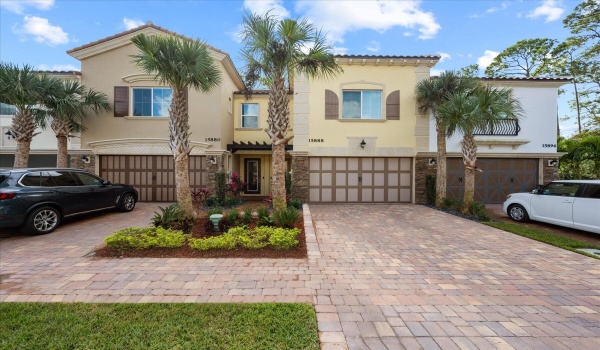 15888 Italian Cypress Way, Wellington, Florida 33414, 3 Bedrooms Bedrooms, ,2 BathroomsBathrooms,Townhouse,For Sale,Italian Cypress,RX-10923898