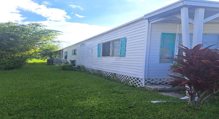 12 Placido Lane, Port Saint Lucie, Florida 34952, 2 Bedrooms Bedrooms, ,2 BathroomsBathrooms,A,For Sale,Placido,RX-10923944