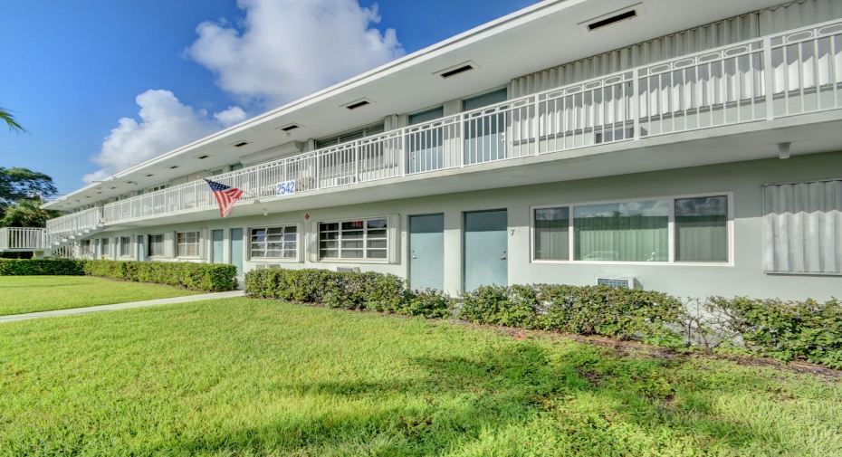 2542 S Federal Highway Unit 0160, Boynton Beach, Florida 33435, 1 Bedroom Bedrooms, ,1 BathroomBathrooms,Condominium,For Sale,Federal,2,RX-10925305