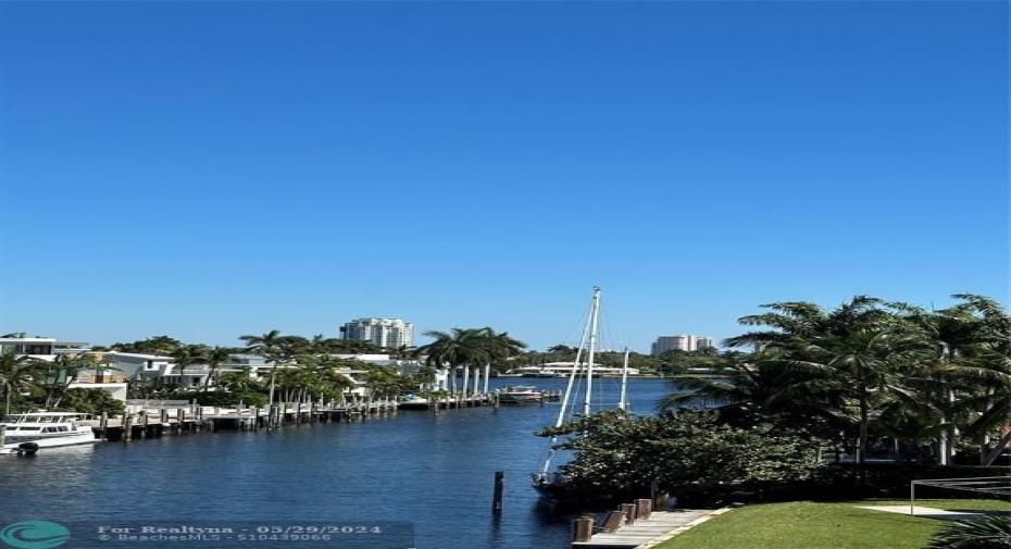 Intracoastal view