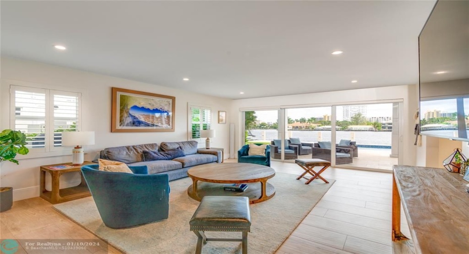 This home comes fully furnished. Great living space to entertain or just relax and look out to the Intracoastal.