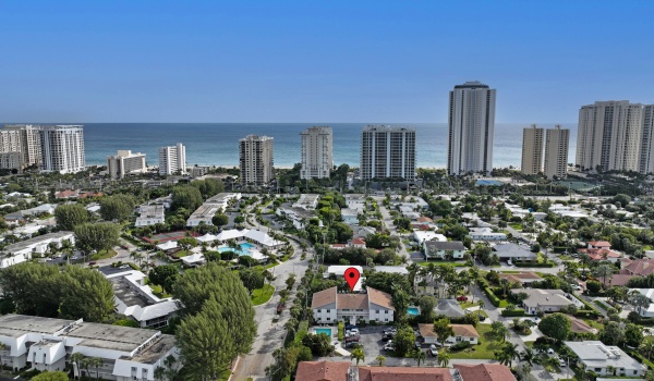 3110 Surf Way Unit 2, Riviera Beach, Florida 33404, 3 Bedrooms Bedrooms, ,2 BathroomsBathrooms,Condominium,For Sale,Surf,1,RX-10927018