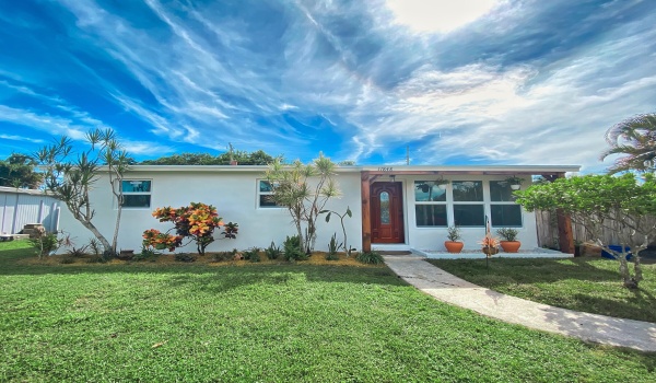11848 Balsam Drive, Royal Palm Beach, Florida 33411, 2 Bedrooms Bedrooms, ,1 BathroomBathrooms,Single Family,For Sale,Balsam,RX-10930130